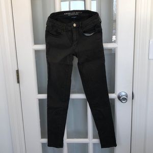 Dark green size 6 regular American Eagle jegging
